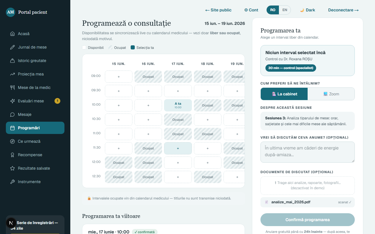 Ecranul de programări, cu intervalele orare libere și ocupate din calendar.